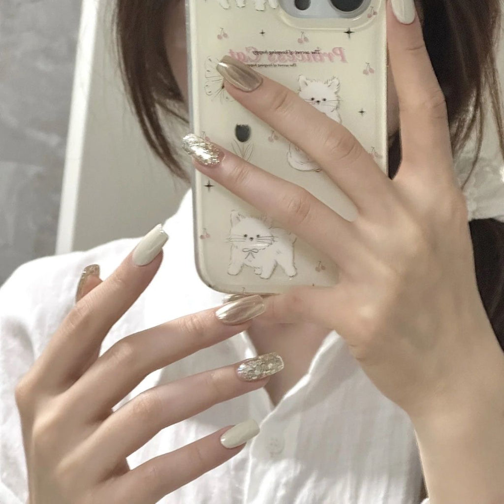 Elegant and sophisticated press-on nails